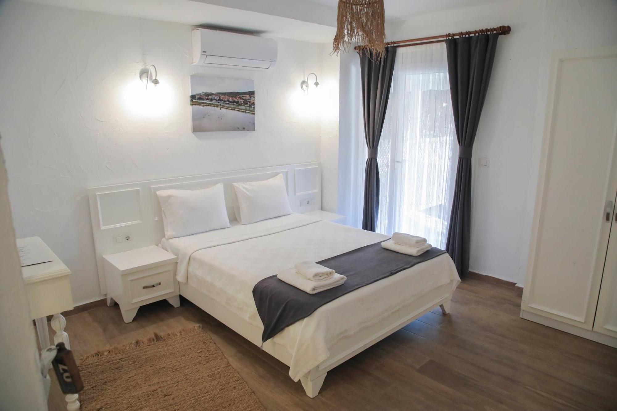 Londia Otel Alaçatı Exterior photo