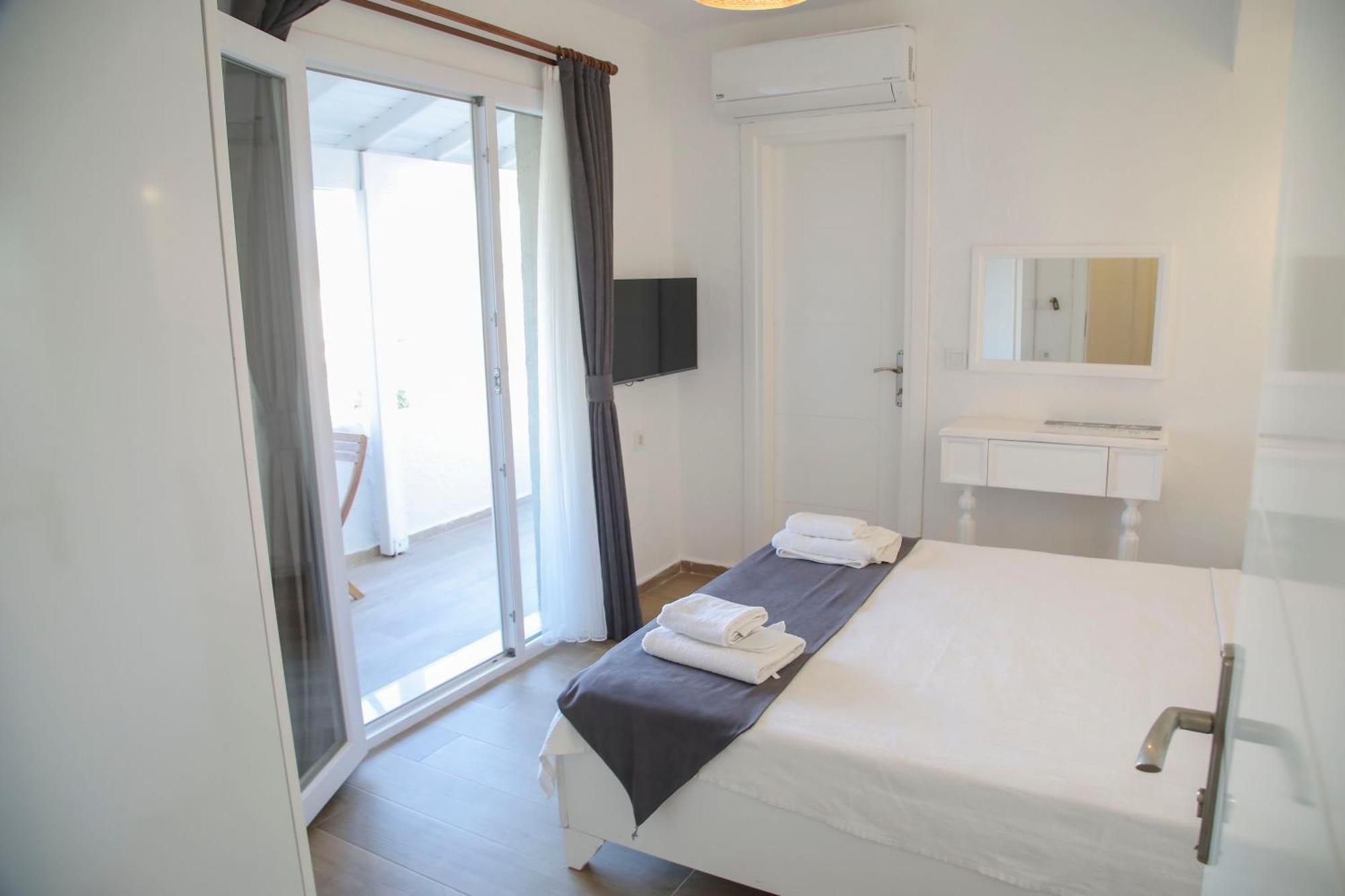 Londia Otel Alaçatı Exterior photo